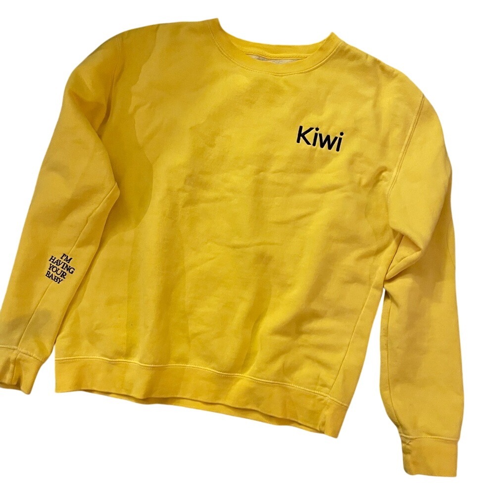 Harry Styles Kiwi Graphic Sweatshirt‎ Yellow Crewneck Medium
